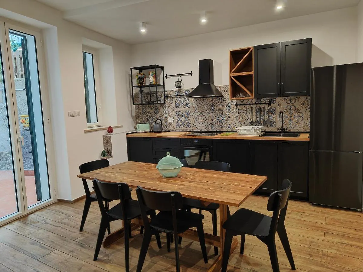 Apartment Luxury Berto Home Taormina