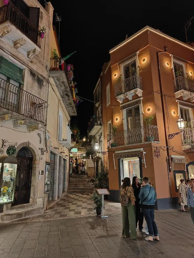 Luxury Berto Home Taormina 0*,